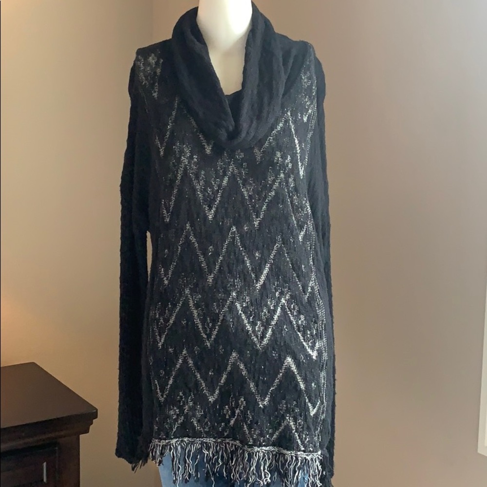 Woman Sweater with Gorgeous Details